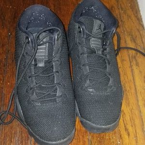 All black Jordan Horizon